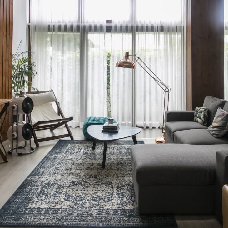 Get the Look Light & Modern With “Flea Market Chic”